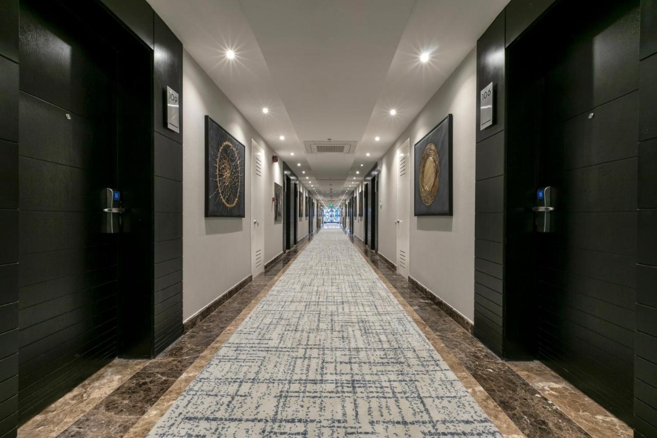 ホテル Iris Boutique Granada リヤード エクステリア 写真